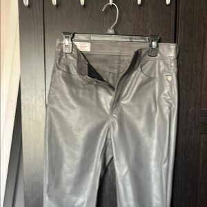 GAP Gray with High-Waisted Design and Smooth Texture